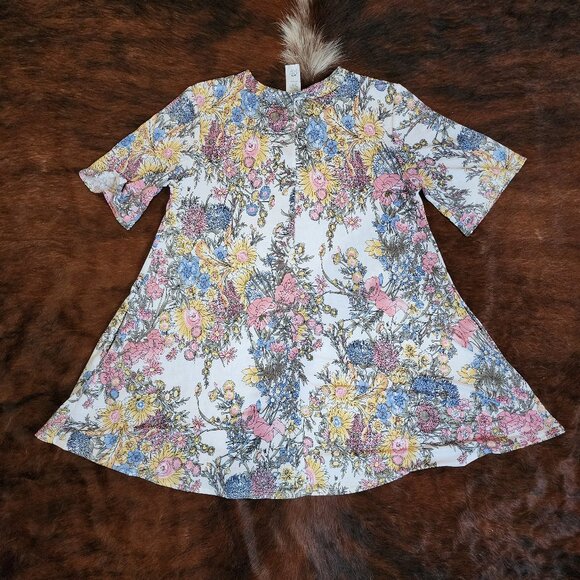 Women's Floral Multi-Color Tunic - Picture 2 of 3